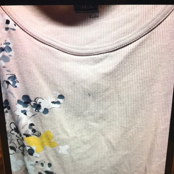 Basic Editions Tank - Picture 2 of 6